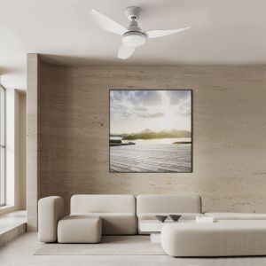 Mise en place dans un salon du Ventilateur de plafond avec éclairage LED, Brisa Nova réf. 112446 FARELEK.