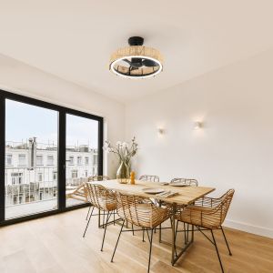 Installation dans une séjour du Ventilateur de plafond avec éclairage LED, série Solava référence 112450 FARELEK.