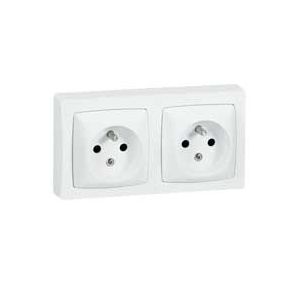 Prises 2 x 2 pôles + terre - blanc - Legrand - 086076