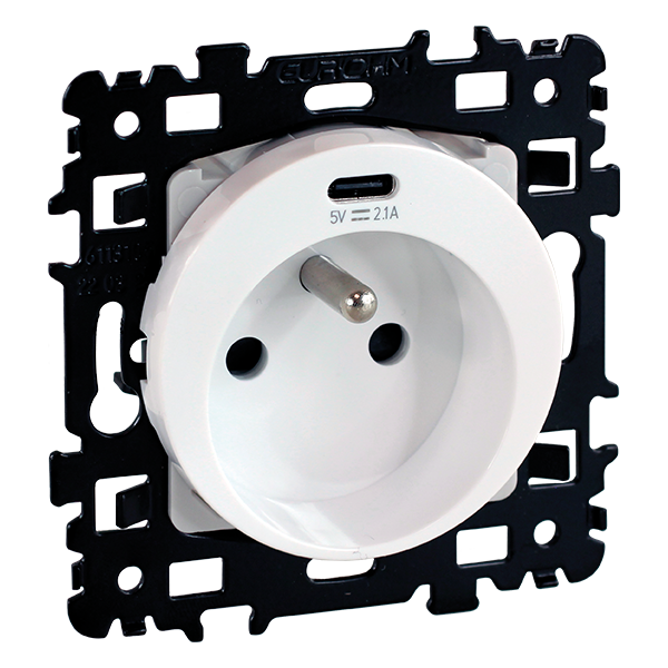 Prise 16A combinée 2P+T avec chargeur USB-C intégré, enjoliveur blanc - 60255 Square Eur'Ohm