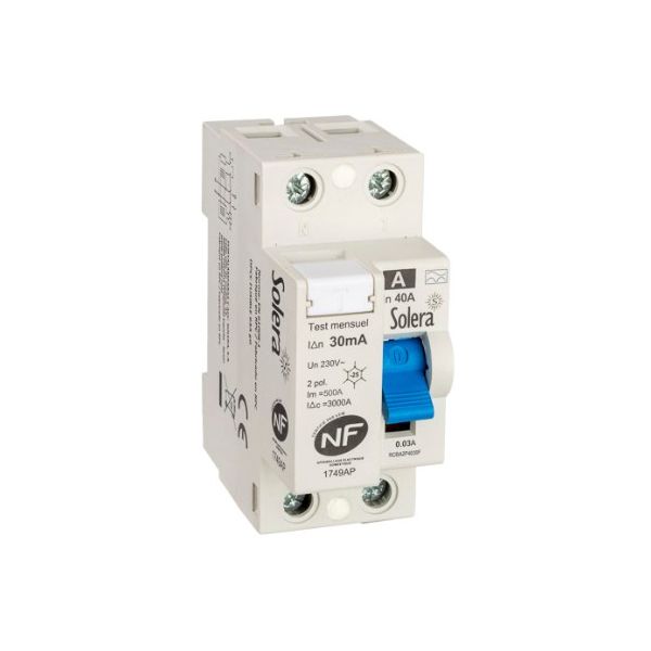 Interrupteur différentiel 40A type A 30mA - vis/vis - référence RCBA2P4030F de la marque Solera. 2P (Ph+N). Encombrement 2 modules. Tension alternative de 230Vac (50/60 Hz). Pouvoir de coupure 3kA.