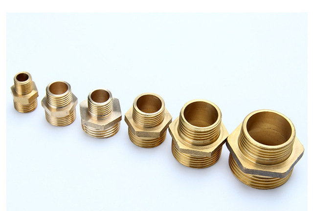 Les tailles des raccords de plomberie